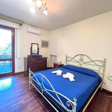 Vittoria Apartment Tirrenia
