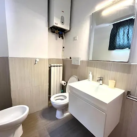 Vittoria Apartment *