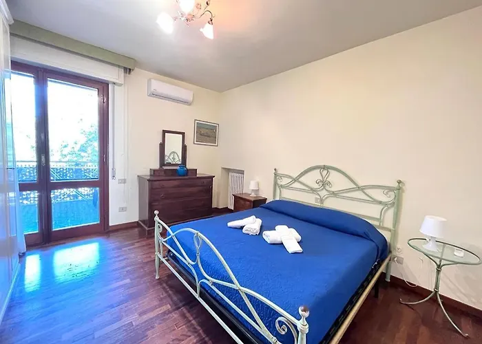 Vittoria Appartement Tirrenia