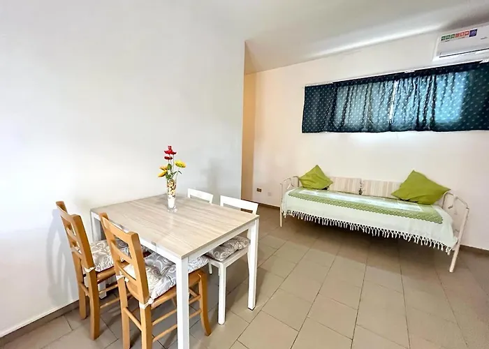 Vittoria Appartement Tirrenia